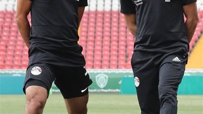 ‏ احمد المحمدي يفتح النار على جيمي كاراجير بعد تهجمه على صلاح