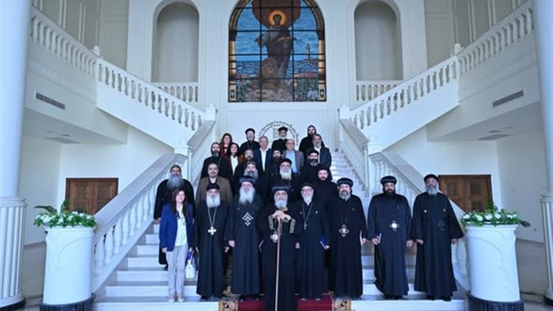 قداسة البابا يلتقي