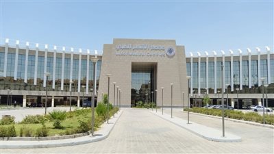 نجاح أول جراحة كبرى لإصلاح تمدد خطير بالشريان الأورطي