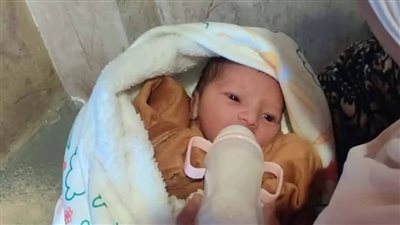 العثور على طفل حديث الولادة ملقى على حافة ترعة في دكرنس بالدقهلية