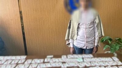 ضبط شخص يوزع كروت دعاية انتخابية لحشد الناخبين لصالح مرشح بالوراق