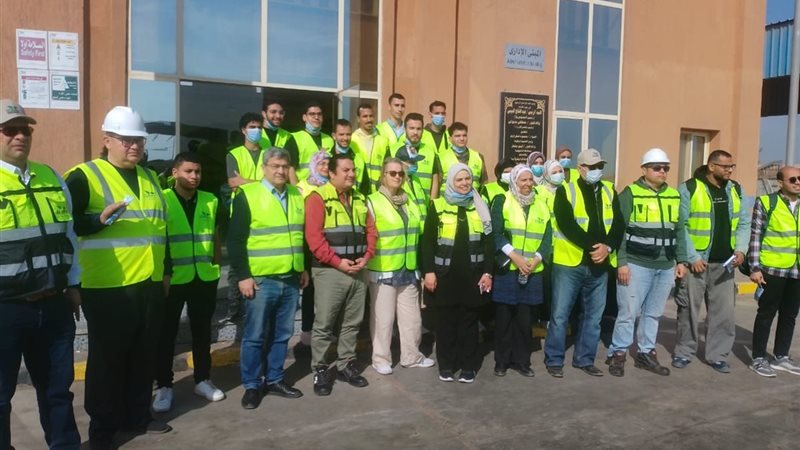 جانب من الزيارة