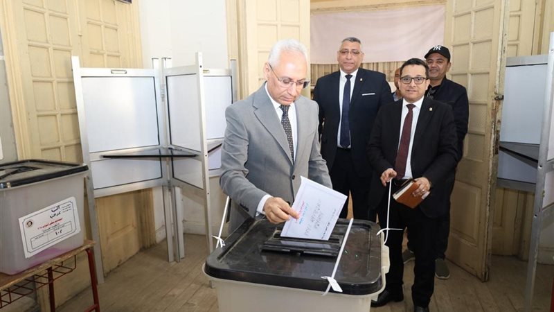 رئيس جامعة المنيا