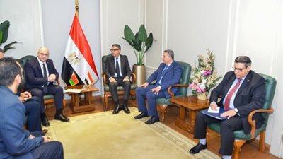 وزير التموين يجتمع مع سفير جمهورية بيلاروسيا بالقاهرة لبحث تعزيز التعاون