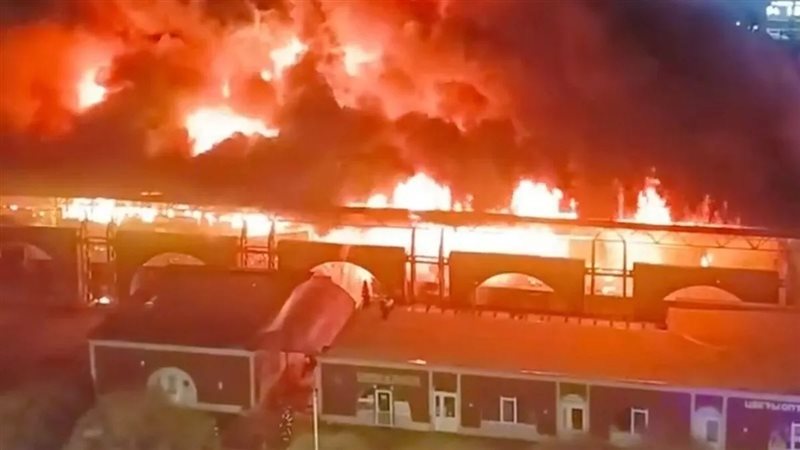 حريق ضخم في مدينة