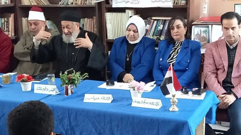 جانب من الندوة