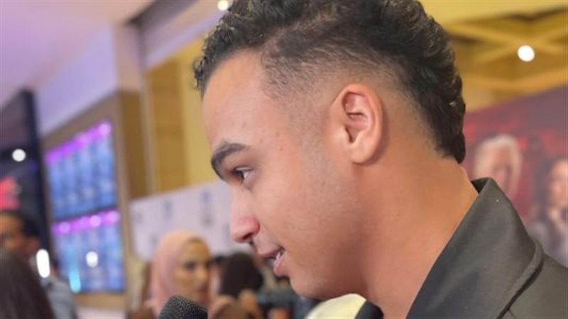 الشاعر مصطفى حدوتة