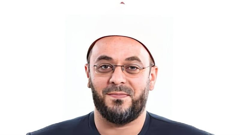  الشيخ أحمد منصور
