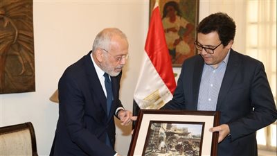وزير الثقافة يلتقي سفير اليونان بالقاهرة لبحث تعزيز التعاون الثقافي والفني