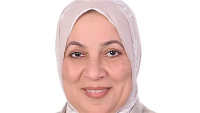 رئيس جامعة القاهرة: تعيين الدكتورة أمل يوسف عميدًا للعلاج الطبيعي بقرار جمهوري