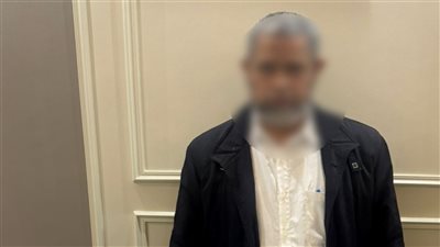 القبض على شخص لتوزيعه أموال وكروت دعائية لصالح مرشح بالمنيا