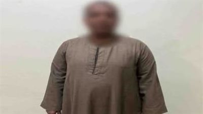 ضبط المتهم بتوجيه الناخبين بالتصويت لأحد المرشحين بأسوان 