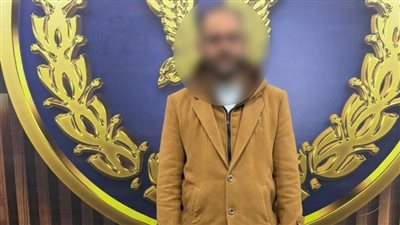 الأمن يتصدى للدعاية بالمحمودية .. القبض على شخص بحوزته كروت دعاية إنتخابية 