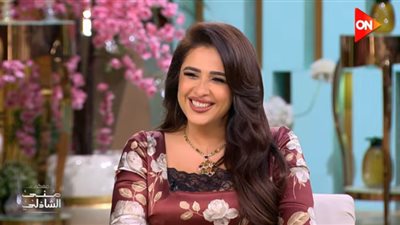 ياسمين عبد العزيز: «محدش يقدر يكسرني.. وأراجع كل خطوة في حياتي»|فيديو 