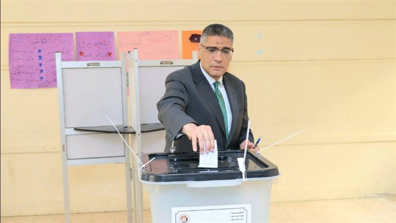 محافظ الجيزة 