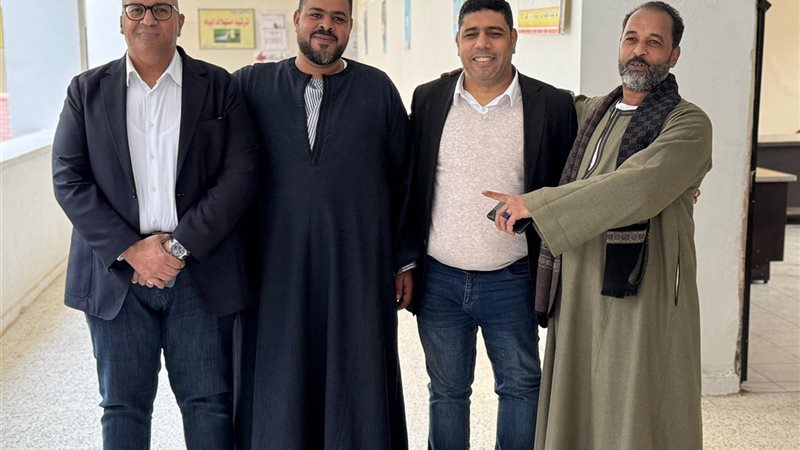 النائب عادل زيدان