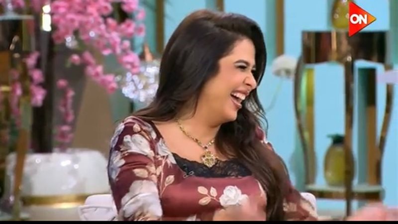 ياسمين عبد العزيز