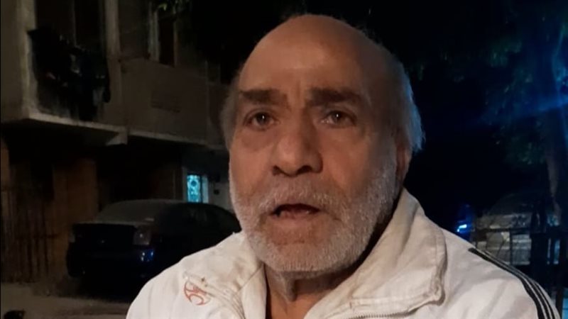 صاحب السيارتين