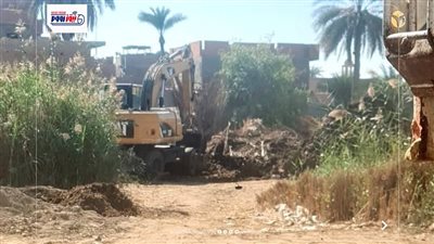 تكثيفات أمنية لاستخراج 3 جثث من داخل حفرة التنقيب عن الآثار بالفيوم