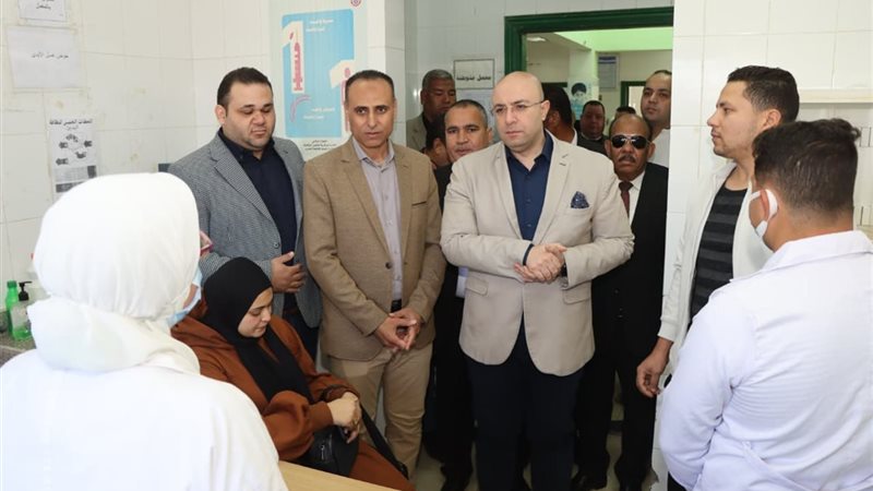 محافظ بنى سويف ووكيل