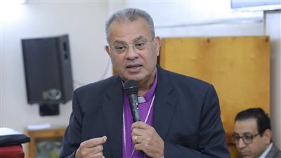رئيس الطائفة الإنجيلية: الإيمان الحقيقي يعبر بنا من الضعف إلى القوة