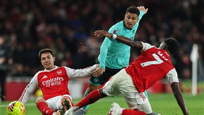 نتيجة وأهداف مباراة آرسنال وولفرهامبتون (2-1) نيران صديقة 