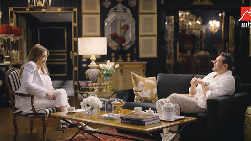 الفنان عمرو يوسف