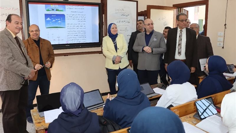 محافظ بنى سويف ووكيل