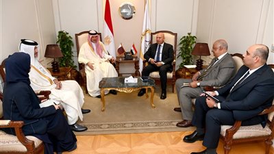 كامل الوزير يبحث مع وزير التجارة الخارجية القطري تدشين مشروعات تكاملية 