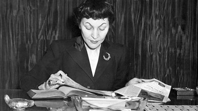 فى ذكرى ميلادها.. من هي درية شفيق أول رئيسة لحزب نسائى سياسى؟