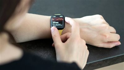باستخدام تخطيط كهربية القلب.. ساعة ذكية تحدد العمر