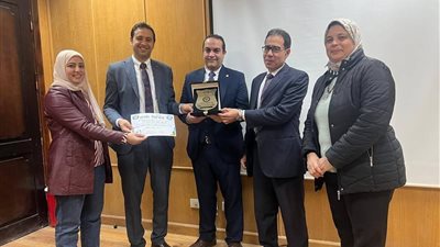 إعلام بنى سويف تنظم ورشة حول استخدام أدوات الذكاء الاصطناعي في تحليل المشاعر