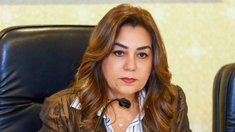 الدكتورة منال عوض