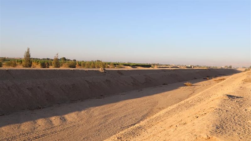 مخر السيل بقنا