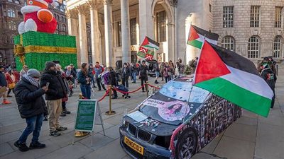 مانشستر.. مظاهرة حاشدة لإحياء ذكرى الانتفاضة ودعم الشعب الفلسطيني في غزة