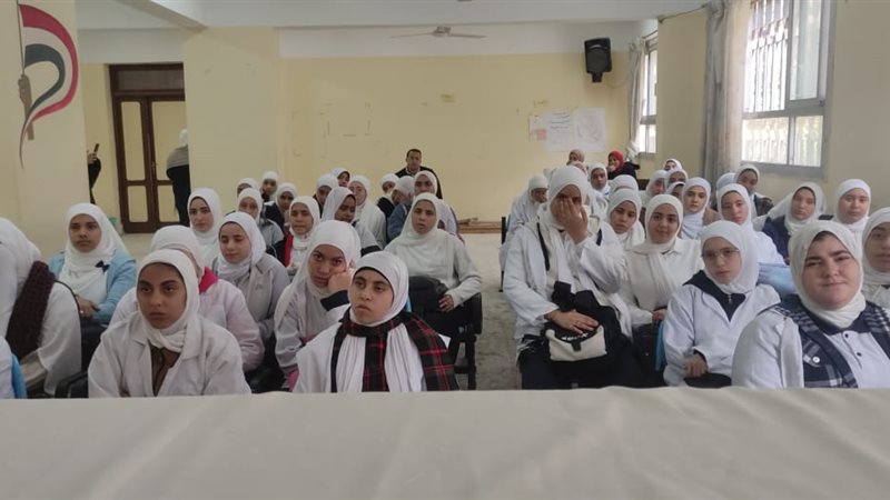 ندوات توعوية وتثقيفية