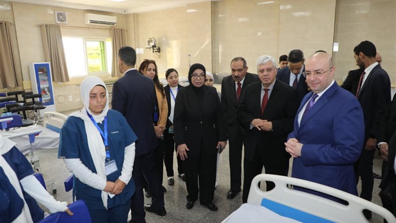 جانب من زيارة محافظ