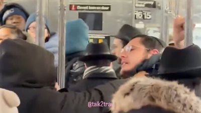 بعد حادث سيدني.. اعتداء على يهود بمترو نيويورك بعد عودتهم من احتفال حانوكا