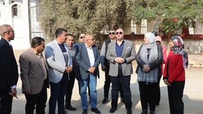 محافظ بنى سويف يوجه بتسريع وتيرة العمل بمشروع إنشاء المدرسة الدولية الحكومية
