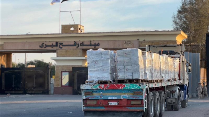 الهلال الاحمر يطلق