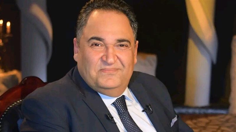 الإعلامي محمد علي