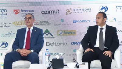 رئيس الهيئة العامة للاستثمار والمناطق الحرة يشارك في مؤتمر جريدة حابي السنوي