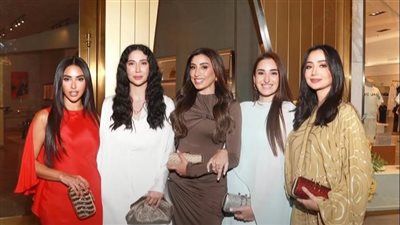 يسرا وأمينة خليل ودينا الشربيني نجمات يدعمن الـ Local Brand