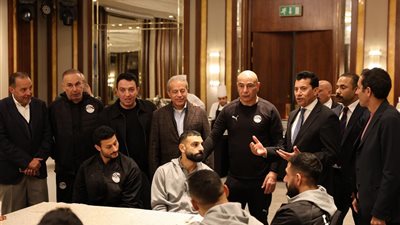 قبل السفر إلى المغرب.. وزير الرياضة يؤازر منتخب مصر ويحفز اللاعبين