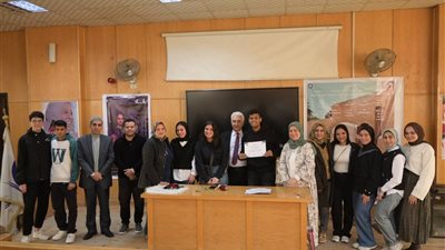طلاب إعلام بني سويف يعرضون مشروعاتهم الوثائقية بالإعلام الدولي