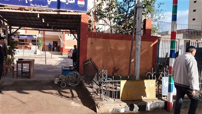 رغم برودة الطقس لجان دمياط تفتح أبوابها للناخبين مع انطلاق جولة الإعادة