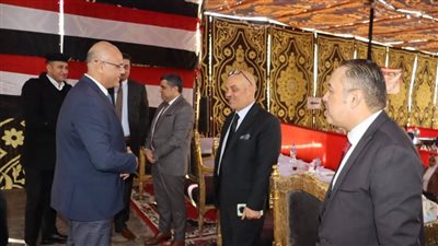 محافظ القليوبية يتفقد لجان الإعادة فى انتخابات مجلس النواب بقليوب وطوخ