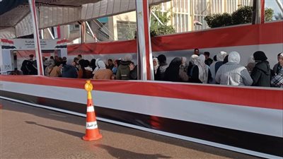 رئيس مدينة الحسينية يتفقد اللجان.. وإقبال كثيف من السيدات