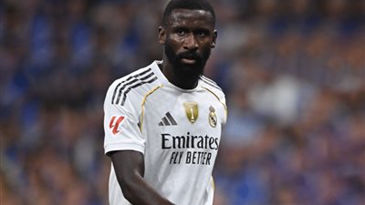 تعثر تجديد عقد روديجر مع ريال مدريد مع وجود اهتمام من خارج إسبانيا ( تفاصيل )