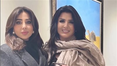 نيوز رووم يكشف حقيقة ظهور الإعلامية مني الشاذلي مع أبنتها